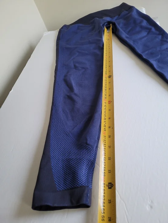 Lululemon Ready To Run Tight Pinpoint - Picture 8 of 9